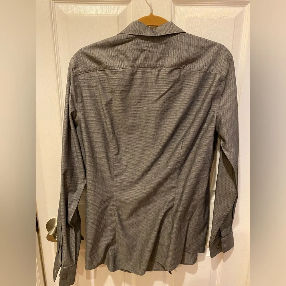Perry Ellis Men’s Medium Slim Fit Gray Dress Shirt